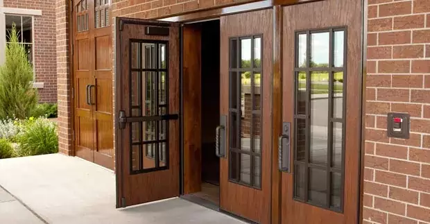 Which Wood Is Best For Making Doors Of Your House And Why?